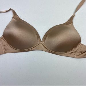 Warner's TAN No Wire, Lightly Lined, 36B. *P1048